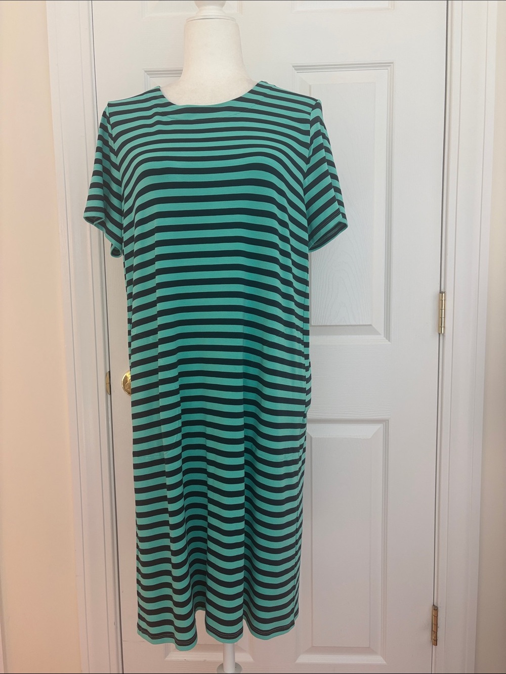 J.Jill Wearever Collection Pleat Back Crewneck Striped Dress